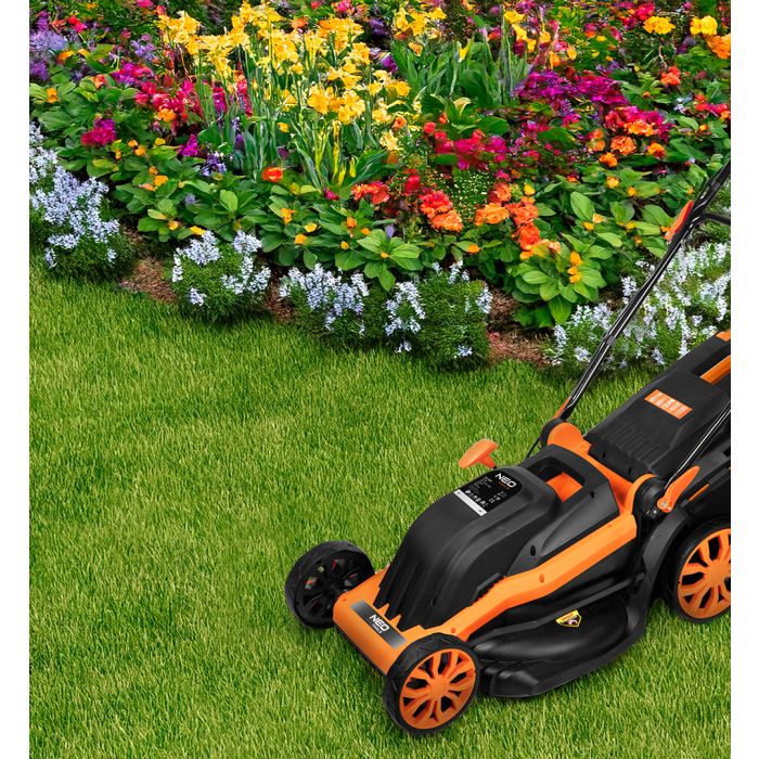 Kosiarka 1800W 440 mm, kosz 45L 04-629 Dobra Cena | Sklep Online