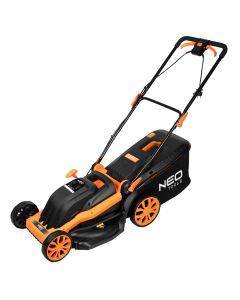 Kosiarka 1800W 440 mm, kosz 45L 04-629