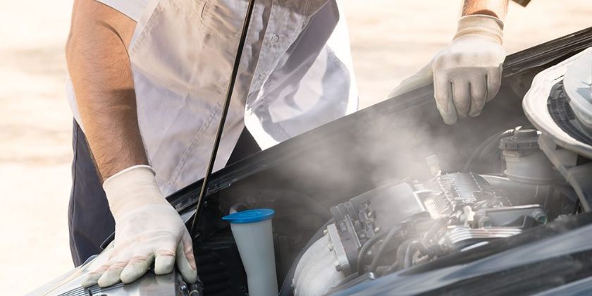 Przegrzany silnik - co robić? Jak rozpoznać, czy usterka jest poważna?